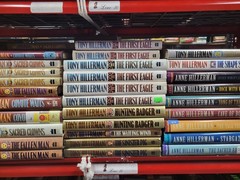 Leaphorn and Chee Series by Tony and Anne Hillerman – Choose Your Own Books Set