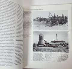 Hard Traveling : A Portrait of Work Life in the New NW by Carlos Schwantes (TP)
