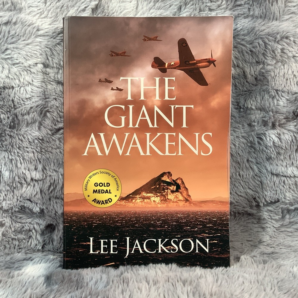 The Giant Awakens (After Dunkirk, 4) – Paperback By Jackson, Lee