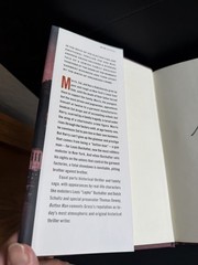 SIGNED 1st Edition 1st Printing Button Man Andrew Gross HC DJ 2018 Mafia Novel