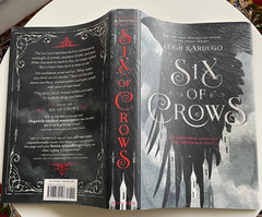 Six of Crows by Leigh Bardugo, 1st ed, 1st printing, w/blk edges, HC, Like New