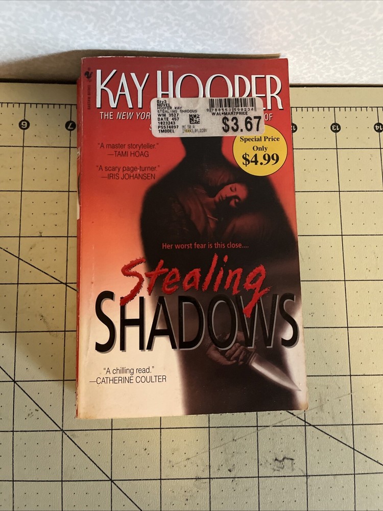 Stealing Shadows By Kay Hooper. 9780553590234. Softcover preowned good condition