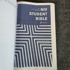 New ZONDERVAN NIV Student Bible – Lipscomb University Purple Bonded Leathersoft