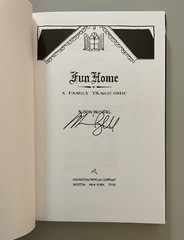SIGNED.Fun Home: A Family Tragicomic. Alison Bechdel. Hardcover. like new!