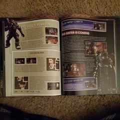 Bioshock 2 Special Edition Strategy Guide Brady Games with the Lithographs