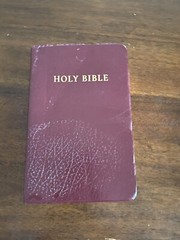 Tyndale Holy Bible New Living Translation Red Letter