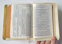 Holy Bible (King James Version) – vintage sc, The National Bible Press