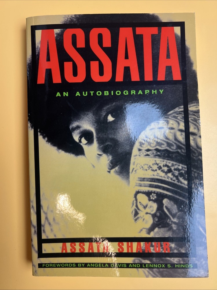Assata : An Autobiography by Assata Shakur (2001, Trade Paperback)