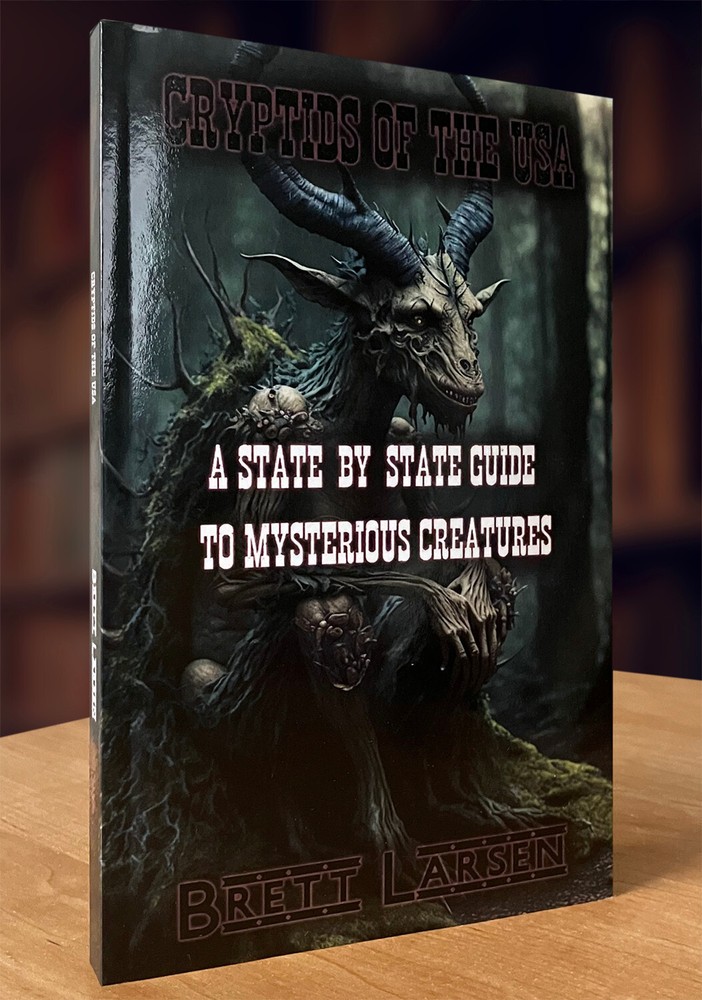 Cryptids of the USA: A State-by-State Guide to Mysterious Creatures (2023 PB)