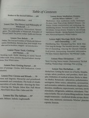Buckland’s Complete Book of Witchcraft (Llewellyn’s Practical Magick) J405