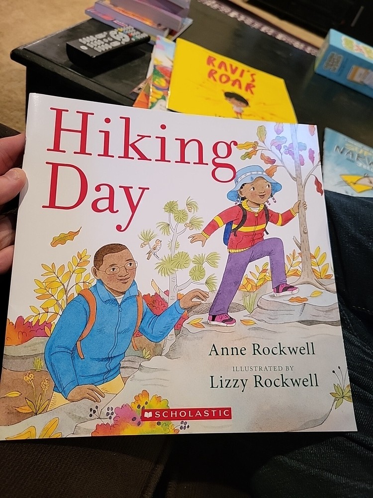 Anne Rockwell Hiking Day (Paperback) My First Experience Book
