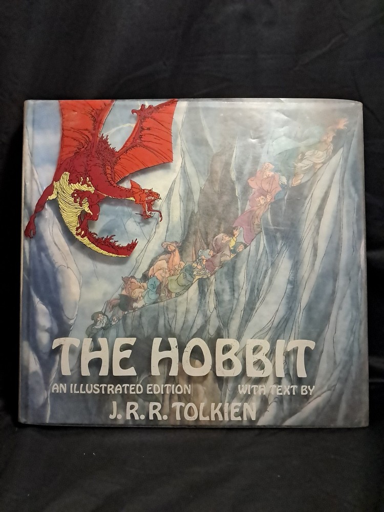 The Hobbit Illustrated First Edition J.R.R. Tolkien Rankin/Bass 1977