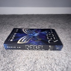 Marie Lu Rebel (Legend Series) Paperback 2019 YA Dystopian Square Fish Bonus