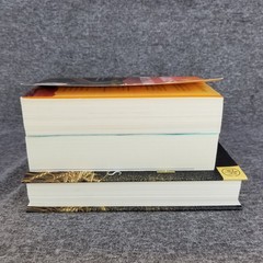 ✅LOT Of 3 Kristin Hannah Books The Great Alone The Nightingale The Four Winds
