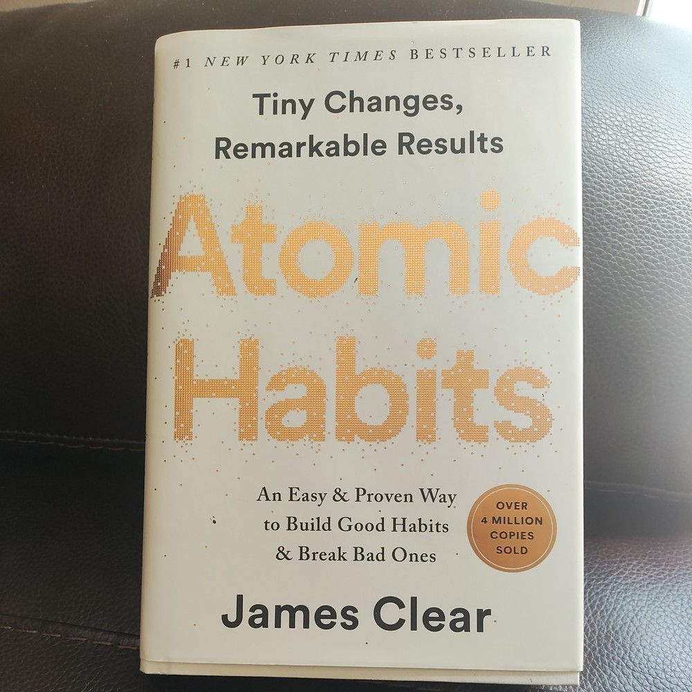 Atomic Habits James Clear Hardcover Self Help Personal Growth Improvement Life