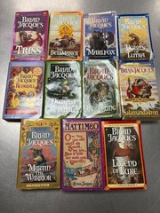 REDWALL series by BRIAN JACQUES lot of 11 Epic Fantasy Juvenile pb chapter books