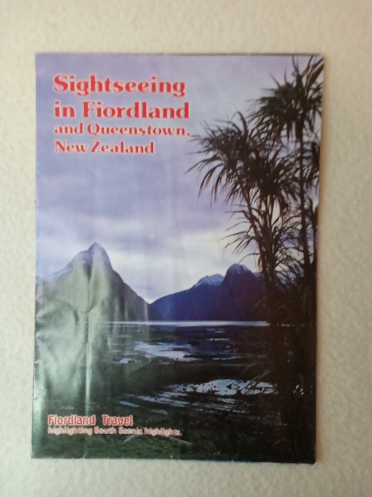 $3.45 – Discover New Zealand, booklet, Sightseeing Fiordland National Park