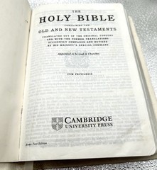 Cambridge KJV Cum Privilegio, White French Morocco Leather. Brevier Text Edition