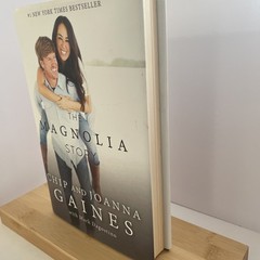 The Magnolia Story Chip and Joanna Gaines Hardcover 184Pages Pre-owned Very Good