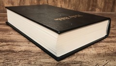 Holy Bible NKJV Words of Jesus in Red