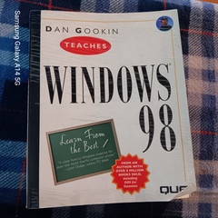 DAN GOOKIN Teaches Windows 98 Beginners Computer Guide QUE Paperback 1998 7×9