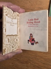 4 Little Little Minature Golden Books – Vintage 2.75″