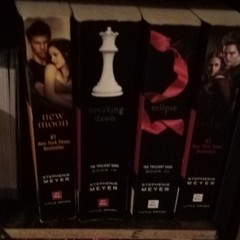 Stephenie Meyer Twilight Saga Paperback Set 4 Books Little, Brown