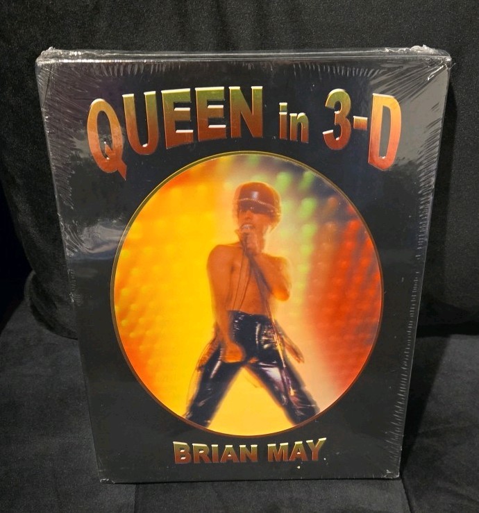 Queen in 3-D: Slipcased Edtion by Brian May