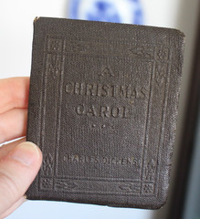 Little Leather Library – A CHRISTMAS CAROL Charles Dickens Antique Book 1920’s