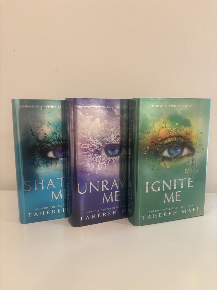 Shatter Me by Tahereh Madi Fairyloot Signed Special Edition