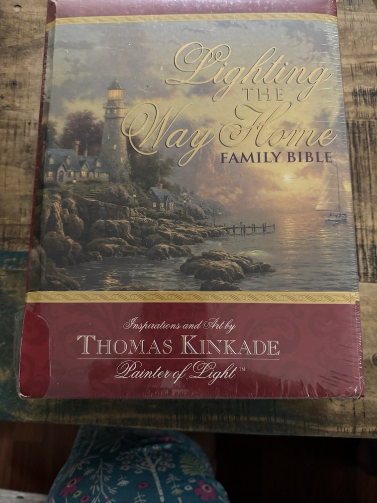 NKJV Thomas Kinkade „Lighting the Way Home” Family HOLY BIBLE Red Letter Edition