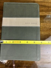 Holy Bible NLT New Living Translation Leather 2007 Tyndale Green