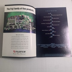 BATMAN & ROBIN THE OFFICIAL MOVIE PROGRAM c. 1997 – 36 Pages, Oversized