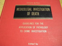 Medicolegal Investigation of Death: 2nd ed. hardcover 1980 Spitz + Fisher