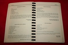 Vintage SAINT St CECILIA ACADEMY Nashville Tennessee 1978 COOKBOOK Recipes Food