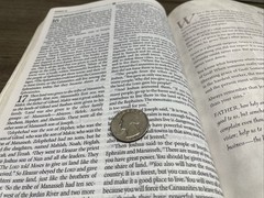 The Inspirational Bible (New Century Version, The Everyday Bible) – ACCEPTABLE
