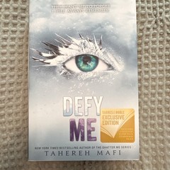 Tahereh Mafi Defy Me (Shatter Me Series) Paperback English B&N Exclusive