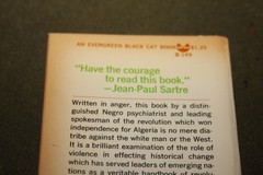 The Wretched of the Earth by Frantz Fanon 1968 PB 1st Print Black Cat Grove