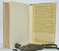 Autobiography of a Yogi 1959 8th Edition Paramhansa Yogananda Meditation HC$DJ