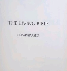 The Living Bible Paraphrased by Tyndale (1973, Hardcover) Free Shipping