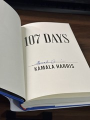 SIGNED Kamala Harris 107 Days BOOK 1st Edition Vice President Autographed NEW