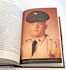 ’SIGNED’ American Soldier by General Tommy Franks (2004) 1st Edition F1