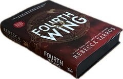 SIGNED Rebecca Yarros Fourth Wing Holiday Edition 1st Ed SIGNED Sprayed Edge NEW