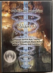 VOYAGERS, ASHAYANA DEANE, Sliders 9 DVD’S, Complet4 Discs) & Booklet, 36 Pages