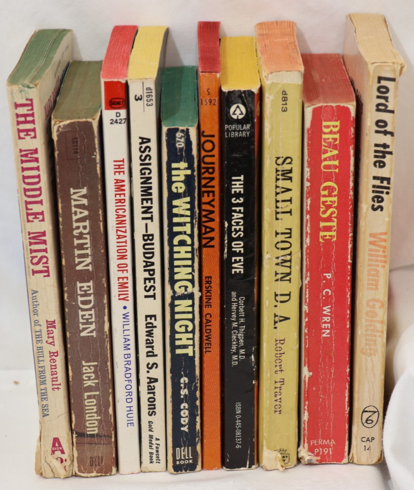 Lot of 10 Vintage Paperbacks, 1950s Copyrights, No Duplicates, B527