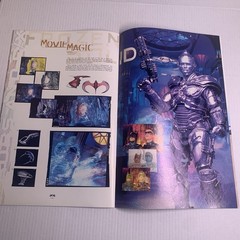 BATMAN & ROBIN THE OFFICIAL MOVIE PROGRAM c. 1997 – 36 Pages, Oversized