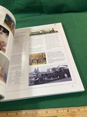 The World Encyclopedia of Locomotives by Garratt, Colin (KJT429)