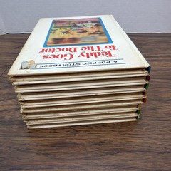 Lot of 8: A Puppet Storybook Board Books Grossett Dunlap IZAWA 60s 70s 3D Holo