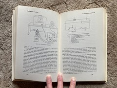 QUANTITATIVE CHEMISTRY: A Laboratory Text, Jurg Waser 1964 PB, 435 pages