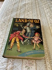The Land of Oz Hardcover Book L Frank Baum 1939 Reilly Lee Popular Edition VTG
